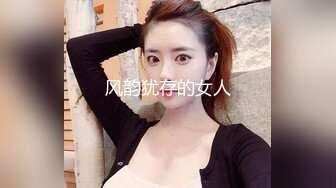 骚气大奶妹子户外自慰秀 买了根火腿肠蹲路边抽插勾搭旁边小哥摸逼逼 很是诱惑喜欢不要错过