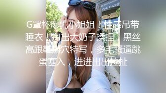 ★☆【家庭摄像头】★☆真实光头父亲和回娘家的女儿乱伦+和老婆操6V (2)