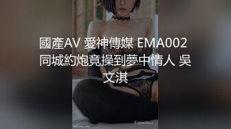 微胖良家小少妇全程露脸在家跟小哥激情啪啪大秀直播，道具玩逼深喉大鸡巴，让小哥吃奶舔逼各种抽插爆草好骚