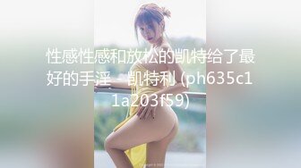 餐厅女厕全景偷拍连衣裙短发美女肥逼黑黑长长的穴毛