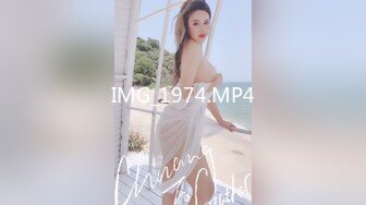 【OnlyFans】2023年6月国人淫妻 爱玩夫妻 换妻淫乱派对②，在马来西亚定居的华人夫妻 老公38老婆36 经常参加组织换妻淫交派对 52