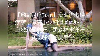 Al&mdash;梅丽莎&middot;弗莫洛 手淫与阴茎泵